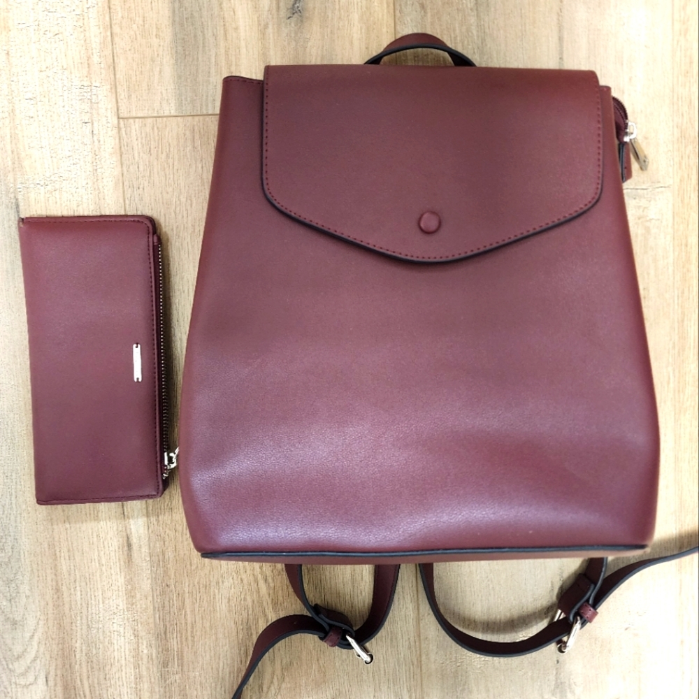 Burgundy Backpack & Wallet set